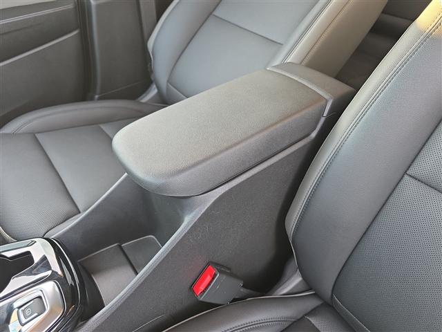 used 2025 Chevrolet Trax car, priced at $22,000