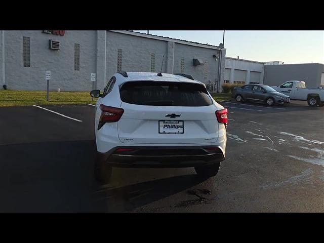 used 2025 Chevrolet Trax car, priced at $22,000