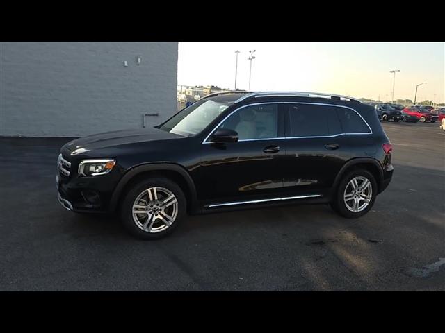 used 2020 Mercedes-Benz GLB 250 car, priced at $23,994