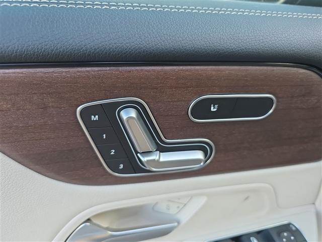 used 2020 Mercedes-Benz GLB 250 car, priced at $23,994