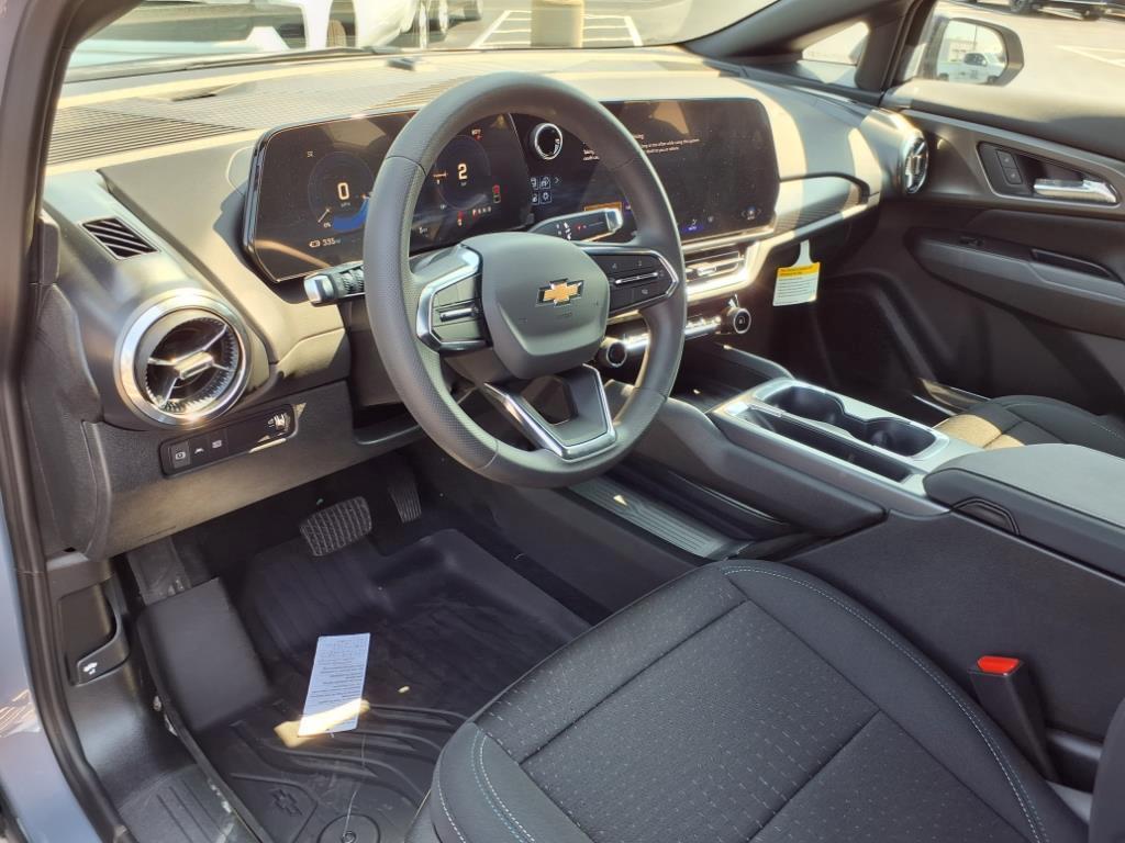 new 2025 Chevrolet Equinox EV car, priced at $34,715