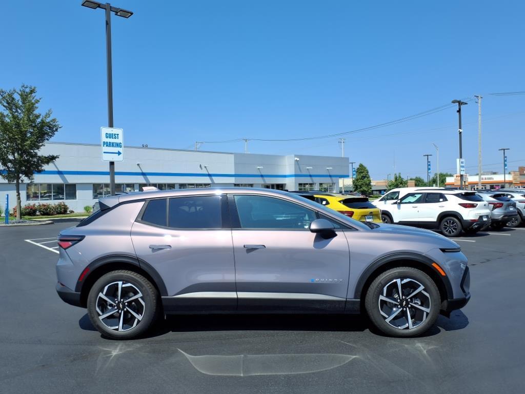 new 2025 Chevrolet Equinox EV car, priced at $34,715