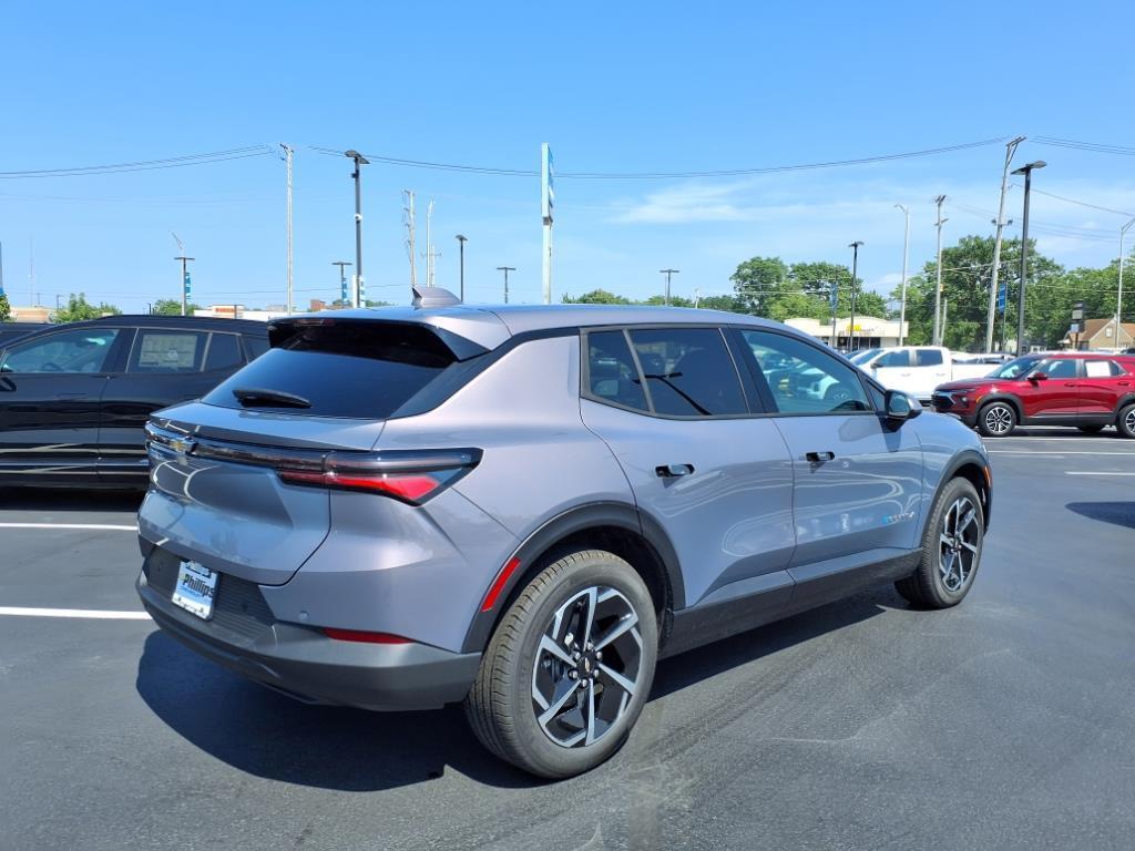 new 2025 Chevrolet Equinox EV car, priced at $34,715