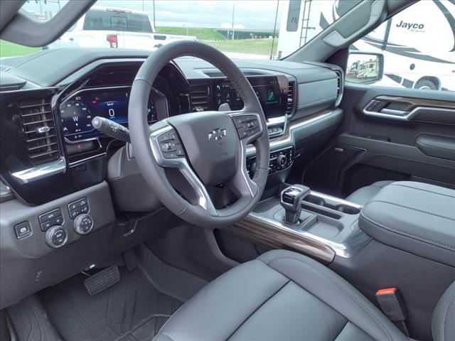 new 2025 Chevrolet Silverado 1500 car, priced at $58,664