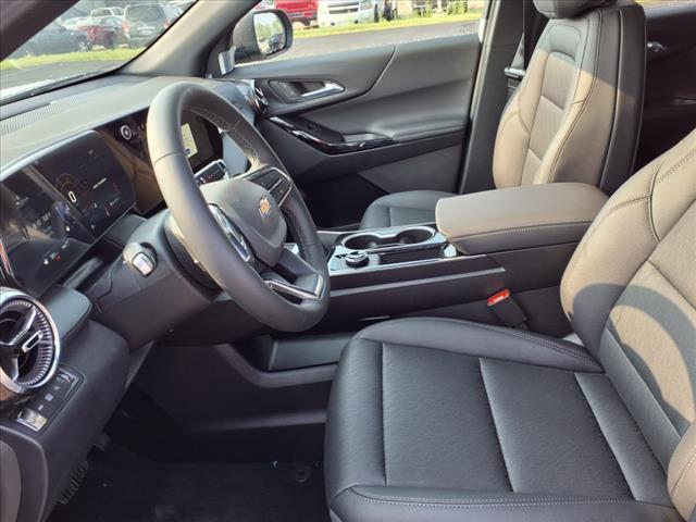 new 2026 Chevrolet Equinox car, priced at $32,681