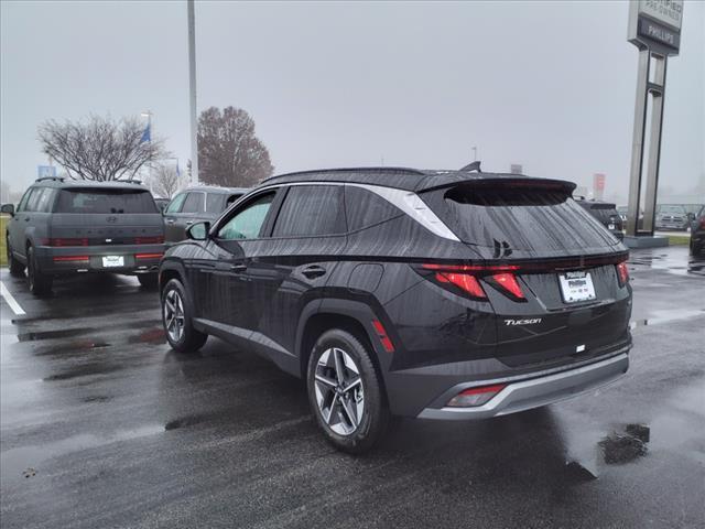 new 2025 Hyundai Tucson car, priced at $32,985