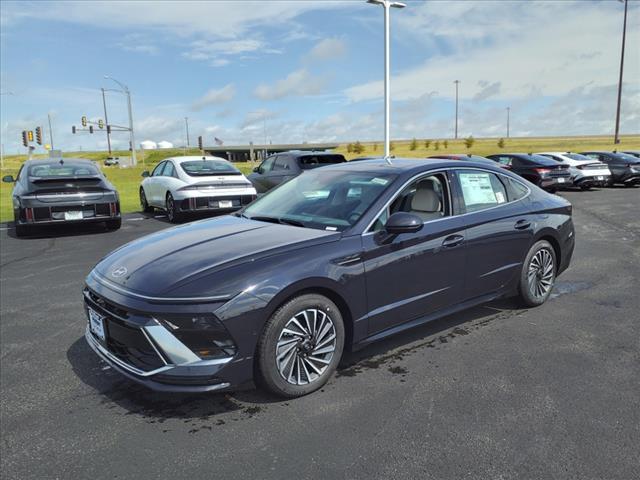 new 2024 Hyundai Sonata Hybrid car, priced at $36,792