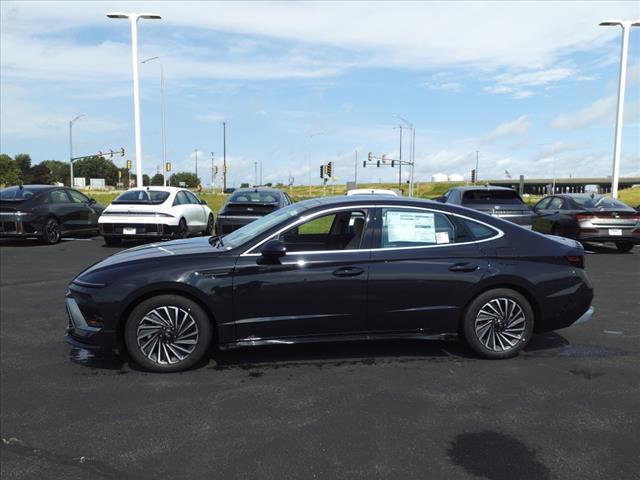 new 2024 Hyundai Sonata Hybrid car, priced at $36,589