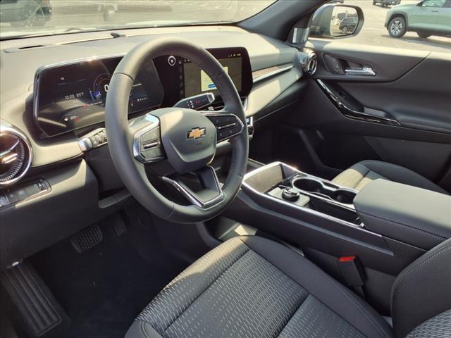 new 2026 Chevrolet Equinox car, priced at $28,393