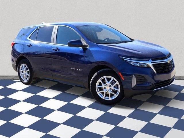 used 2022 Chevrolet Equinox car, priced at $21,376