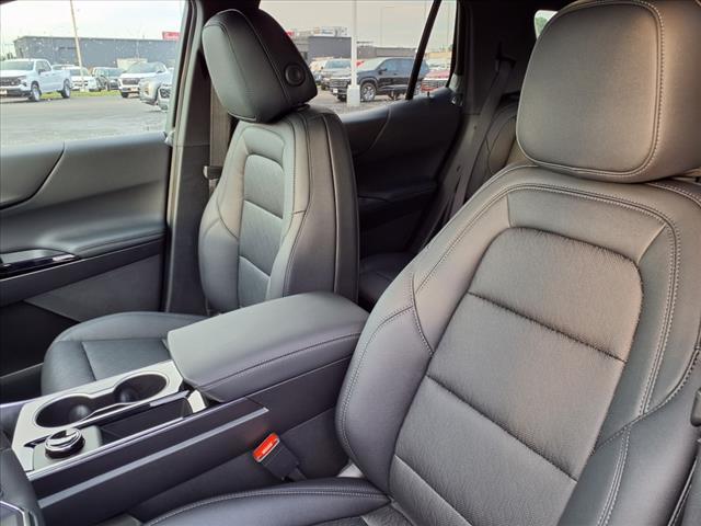 new 2026 Chevrolet Equinox car, priced at $30,684