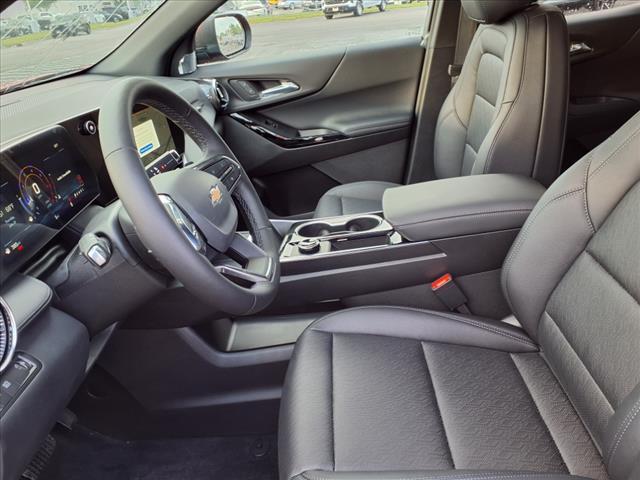 new 2026 Chevrolet Equinox car, priced at $30,684