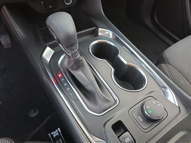 used 2021 Chevrolet Traverse car, priced at $27,398