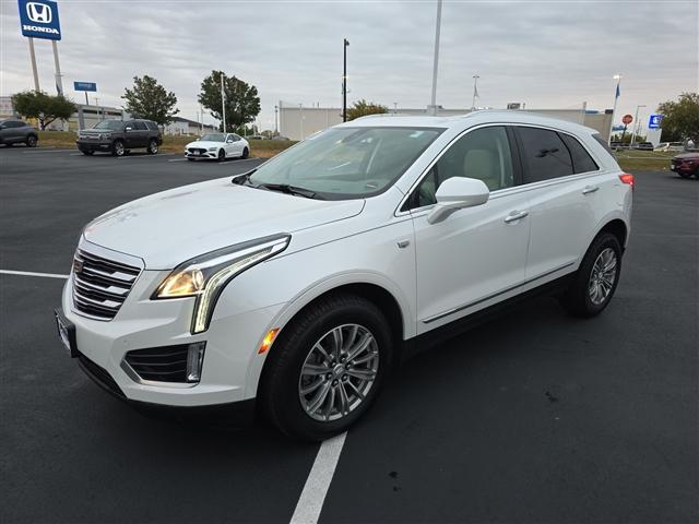 used 2017 Cadillac XT5 car, priced at $13,541