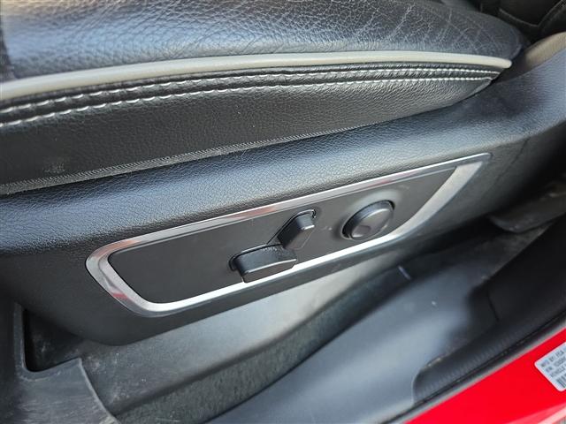 used 2022 Ram 1500 car, priced at $40,992