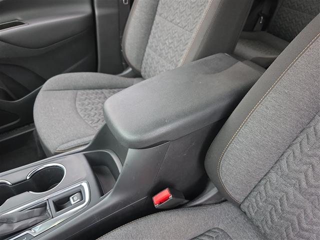 used 2022 Chevrolet Equinox car, priced at $21,192