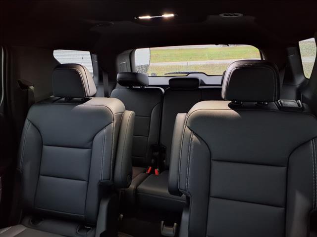 new 2026 Chevrolet Traverse car, priced at $42,566