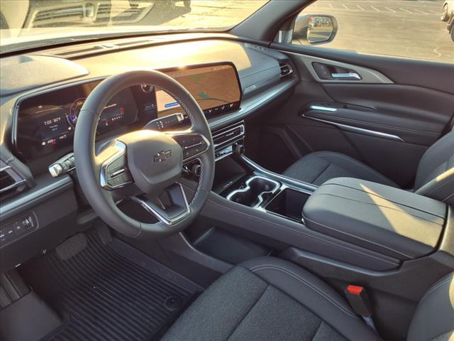 new 2025 Chevrolet Traverse car, priced at $45,084