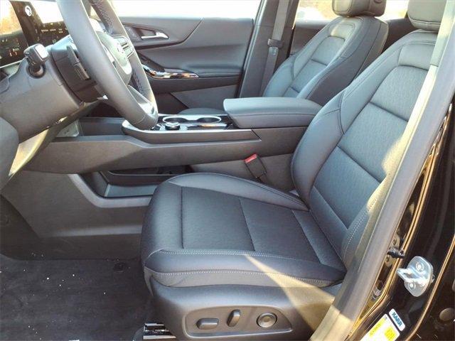 new 2026 Chevrolet Equinox car, priced at $34,744