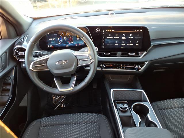 new 2026 Chevrolet Equinox car, priced at $29,330