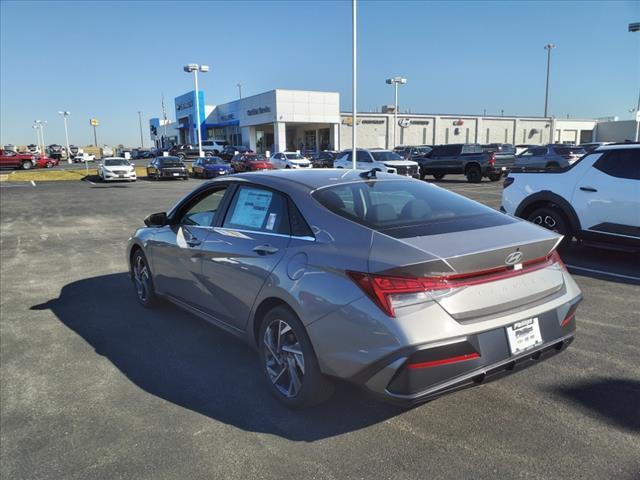 new 2025 Hyundai Elantra car, priced at $26,635