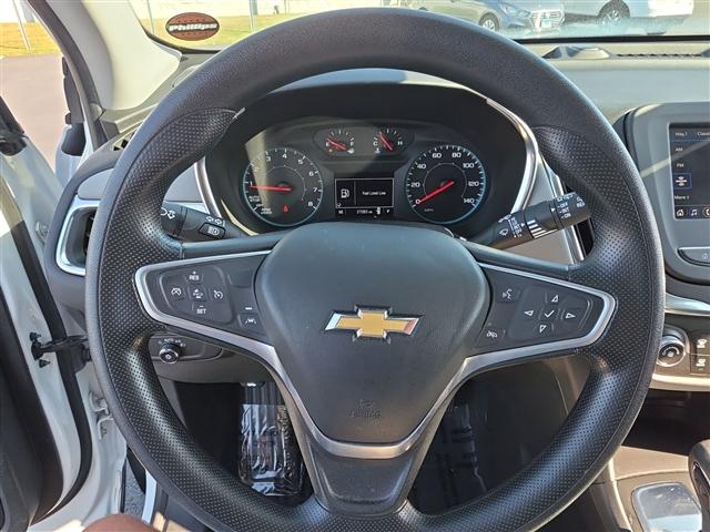 used 2022 Chevrolet Equinox car, priced at $19,499