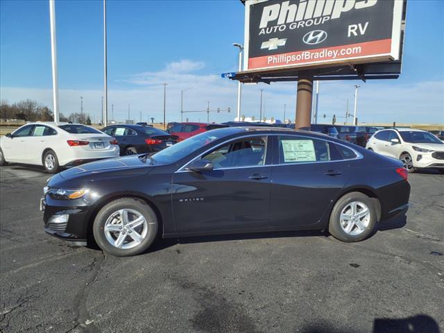 new 2025 Chevrolet Malibu car, priced at $25,101