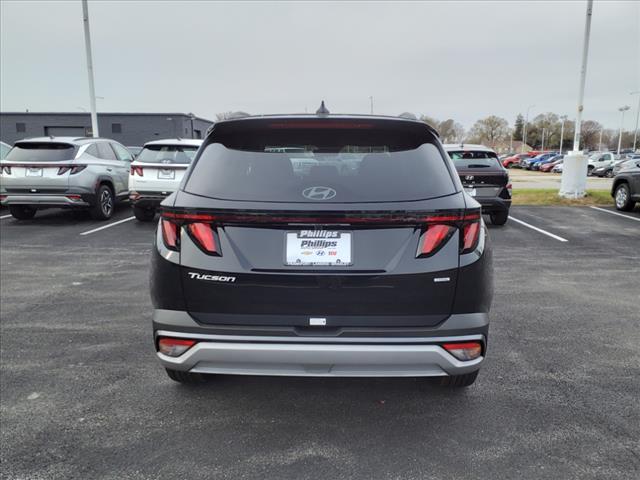 new 2025 Hyundai Tucson car, priced at $32,950