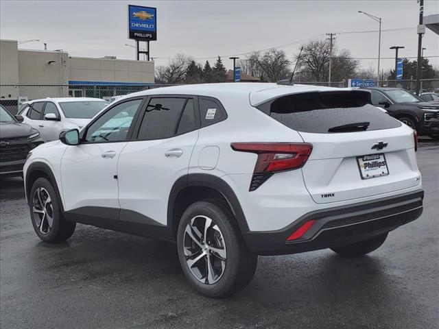 new 2025 Chevrolet Trax car, priced at $23,180