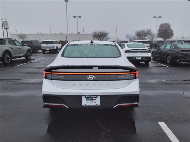 new 2025 Hyundai Sonata car, priced at $27,898