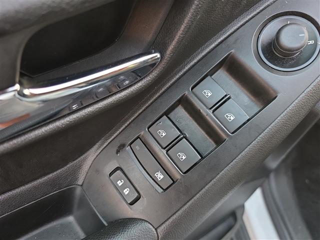 used 2022 Chevrolet Trax car, priced at $18,000