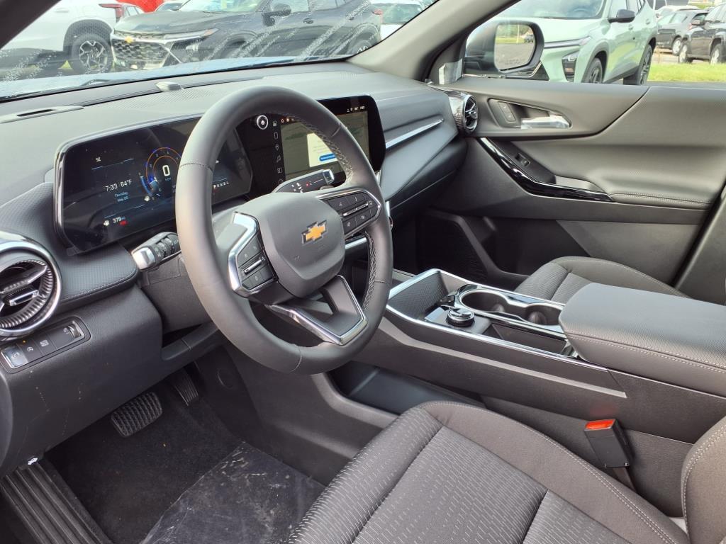 new 2026 Chevrolet Equinox car, priced at $27,893