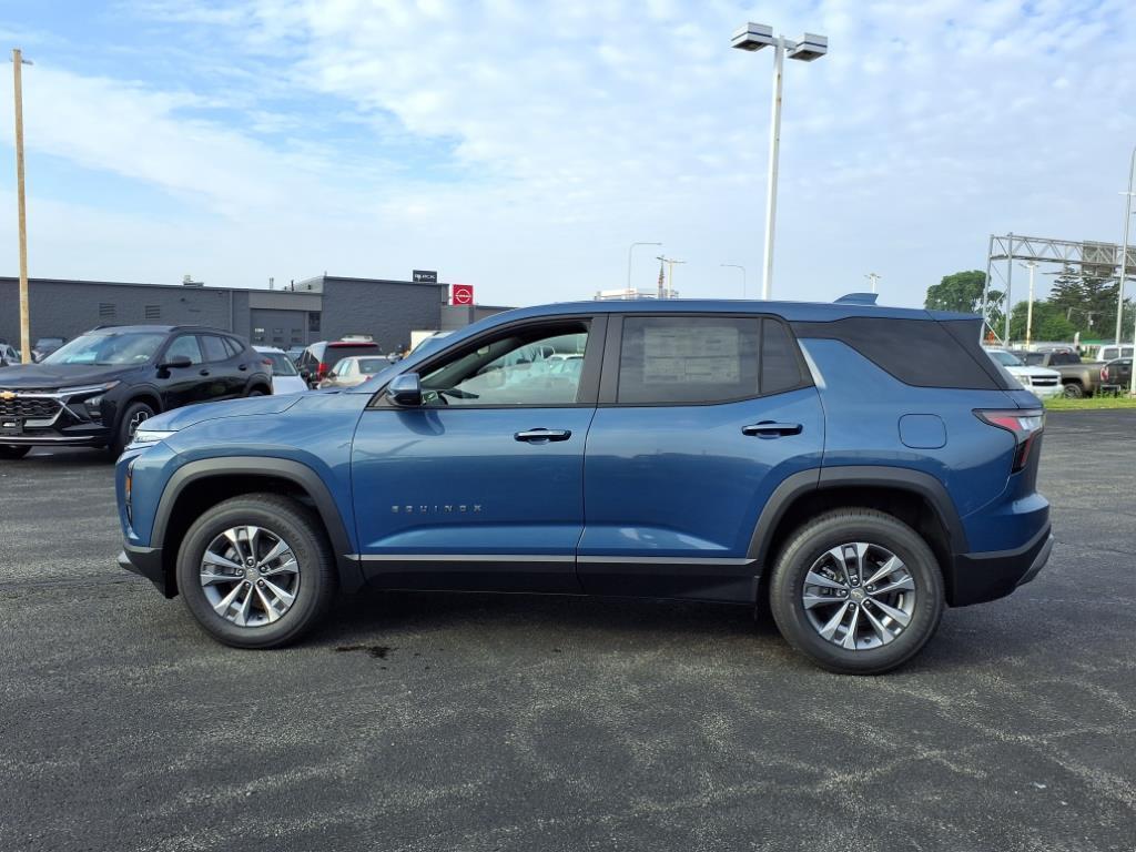 new 2026 Chevrolet Equinox car, priced at $27,893