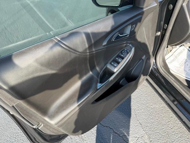 used 2020 Chevrolet Malibu car, priced at $15,046
