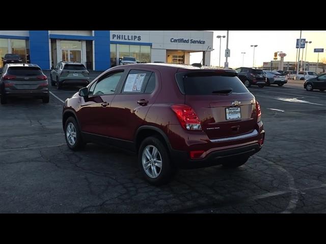 used 2022 Chevrolet Trax car, priced at $16,239