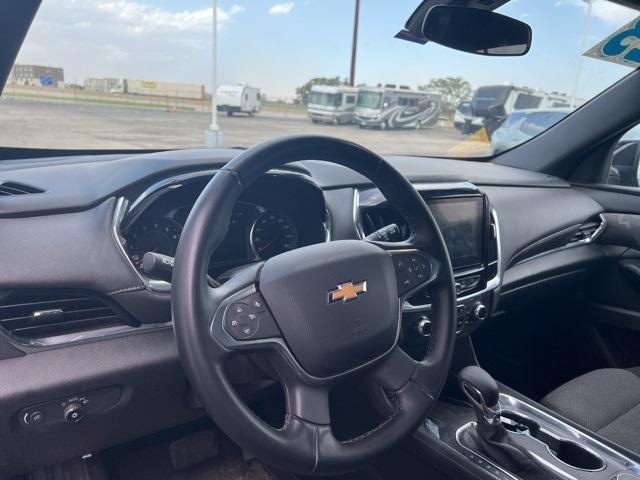 used 2023 Chevrolet Traverse car, priced at $29,315