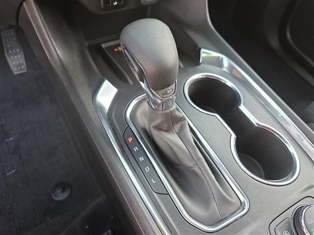 used 2023 Chevrolet Traverse car, priced at $29,145