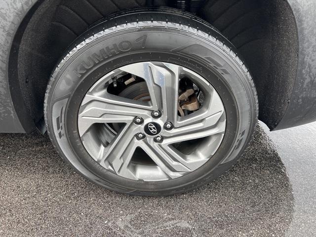 used 2022 Hyundai Santa Fe car, priced at $19,494
