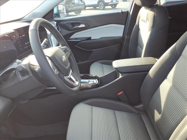 new 2025 Chevrolet Trax car, priced at $24,157