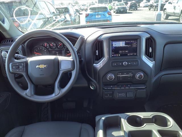 new 2025 Chevrolet Silverado 1500 car, priced at $42,679