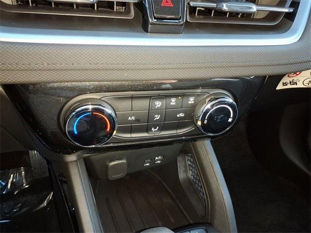 new 2026 Chevrolet TrailBlazer car, priced at $27,075