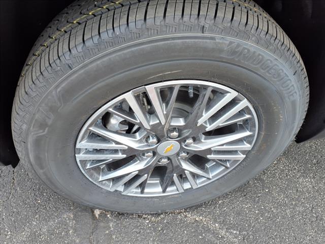 new 2025 Chevrolet Traverse car, priced at $41,097