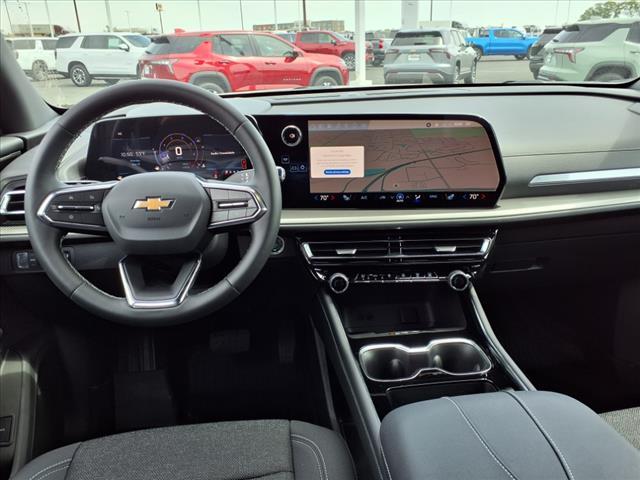 new 2025 Chevrolet Traverse car, priced at $41,097