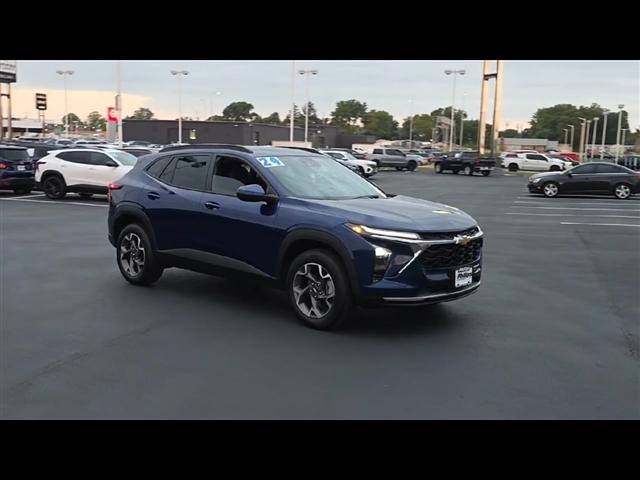 used 2024 Chevrolet Trax car, priced at $20,240