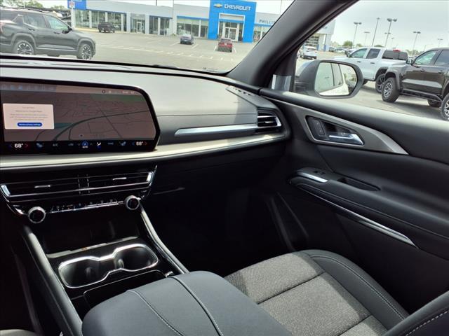 new 2025 Chevrolet Traverse car, priced at $40,642