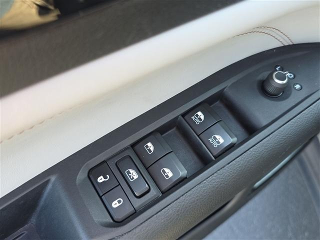 used 2023 Jeep Compass car, priced at $22,488