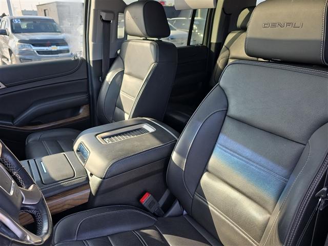 used 2019 GMC Yukon XL car, priced at $33,994