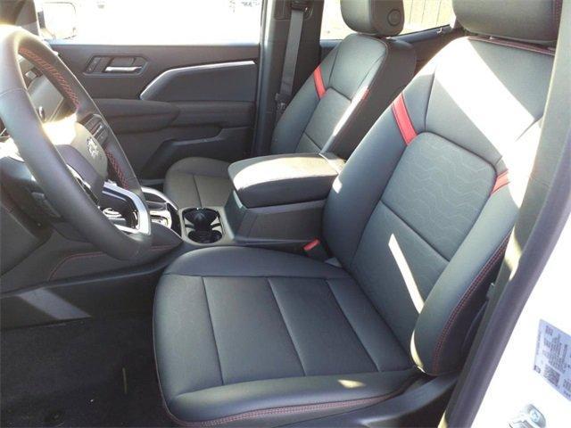 new 2025 Chevrolet Colorado car, priced at $43,974