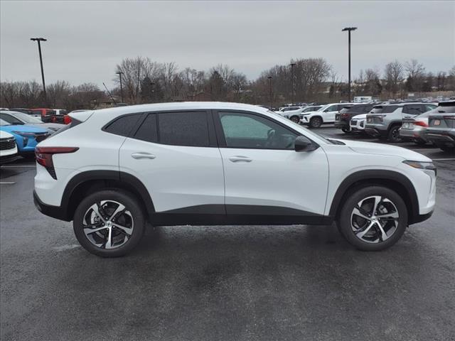 new 2025 Chevrolet Trax car, priced at $23,130