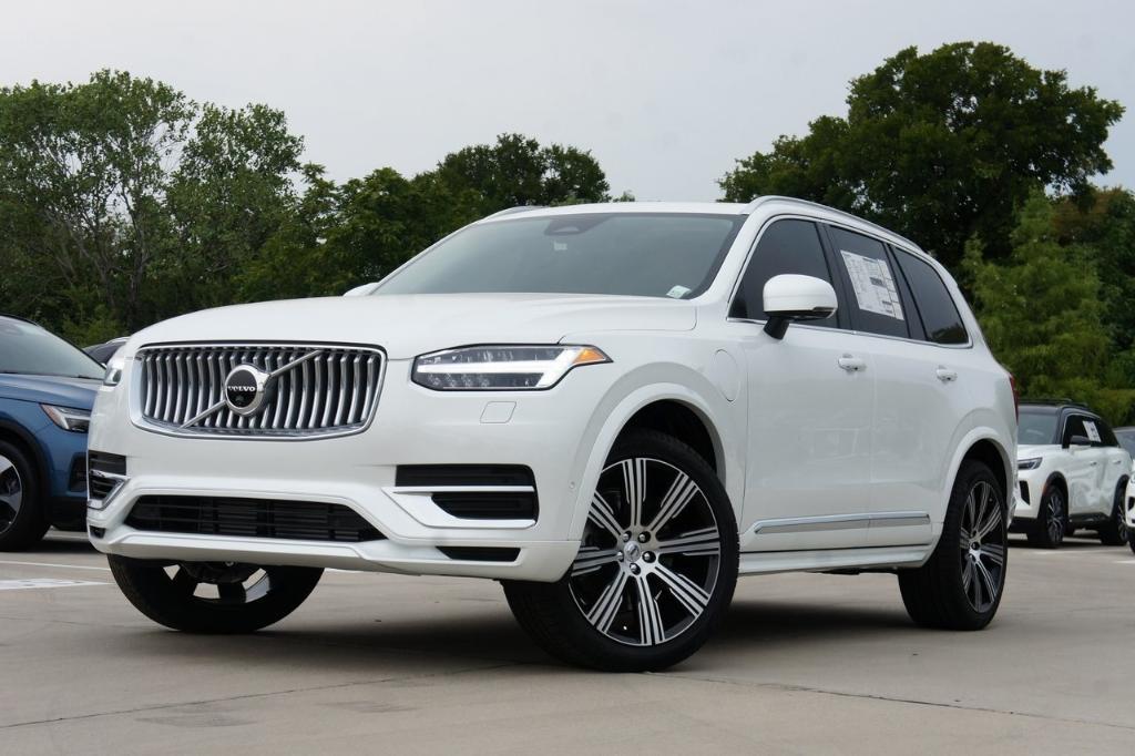 new 2025 Volvo XC90 Plug-In Hybrid car, priced at $79,060